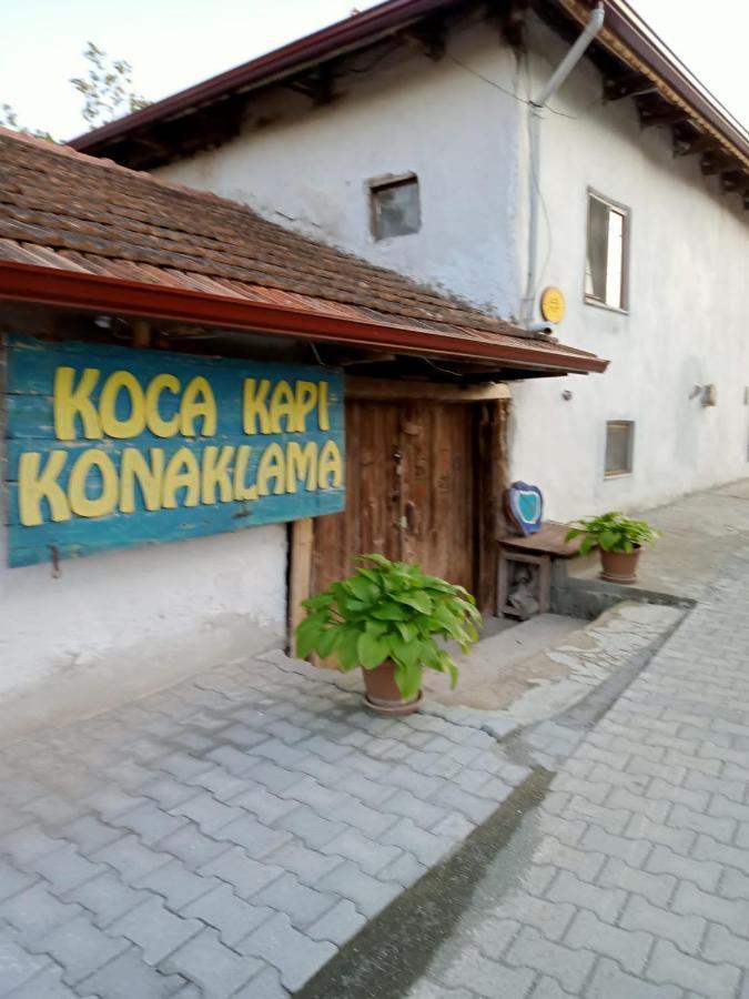 Salda Goelue Koca Kapi Konaklama Yesilova  外观 照片